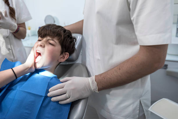 Best Emergency Tooth Extraction in Massanutten, VA